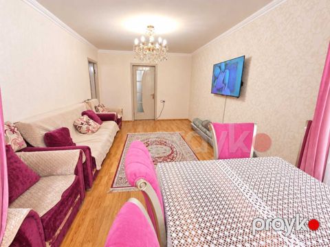 Satılır 3 otaqlı köhnə tikili 70 m²