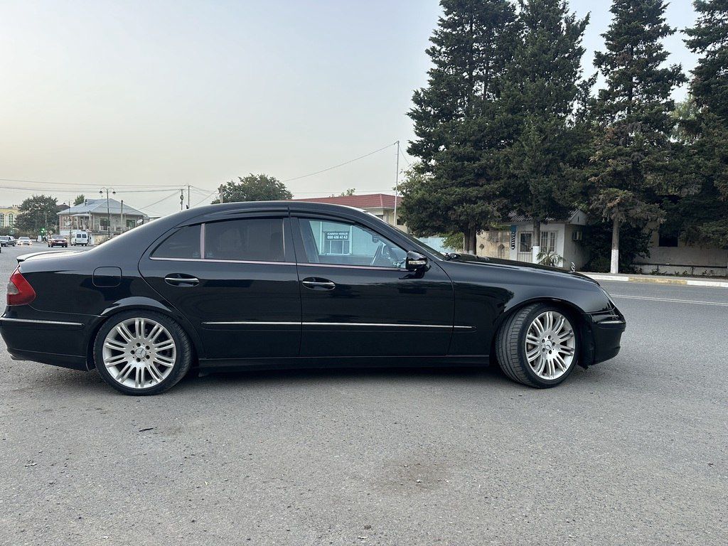 Mercedes E 300, 3.0 L, 2006 il, 111 000 km — Avtomobillər, Bakı (9)