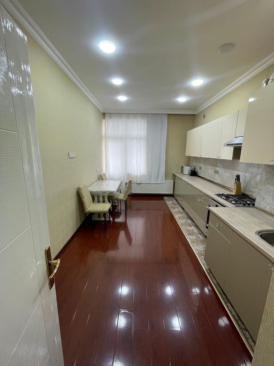 İcarəyə verilir 2 otaqlı yeni tikili 80 m² — Mənzil, Bakı (5)