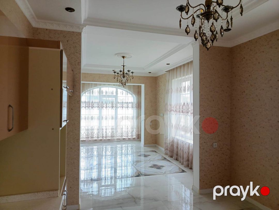 Satılır 6 otaqlı həyət evi/bağ evi 250 m² — Ev, villa, Bakı (4)