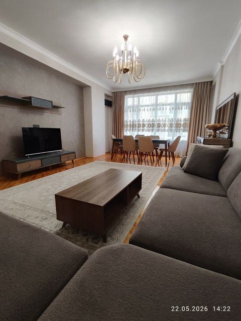 Satılır 3 otaqlı yeni tikili 135 m² — Bakı
