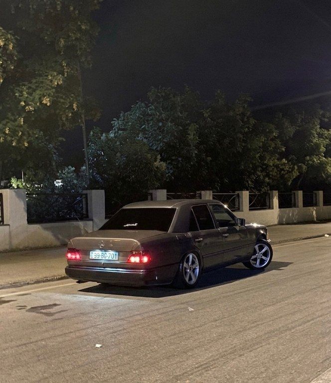 Mercedes 260 E, 2.6 L, 1989 il, 200 000 km — Avtomobillər, Quba (5)