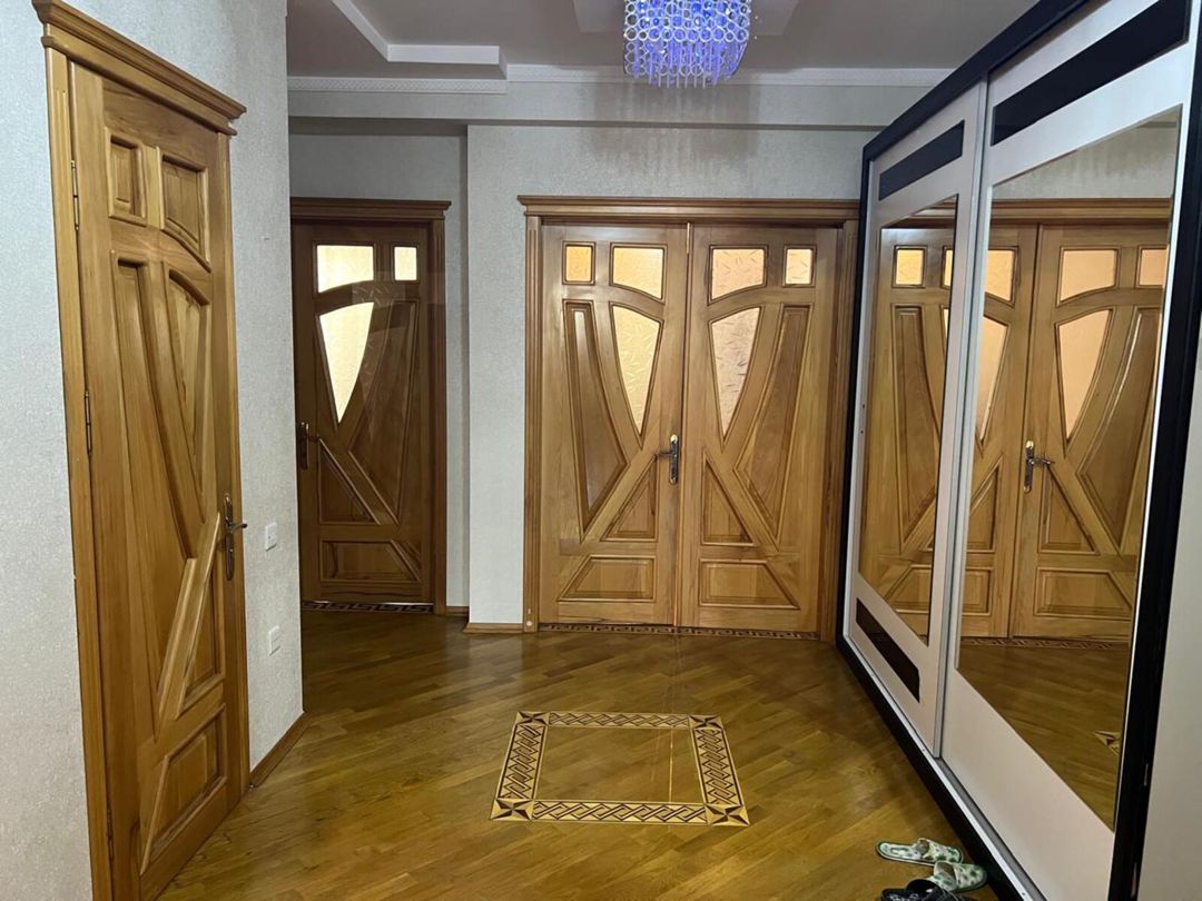 İcarəyə verilir 4 otaqlı yeni tikili 170 m² — Mənzil, Bakı (2)