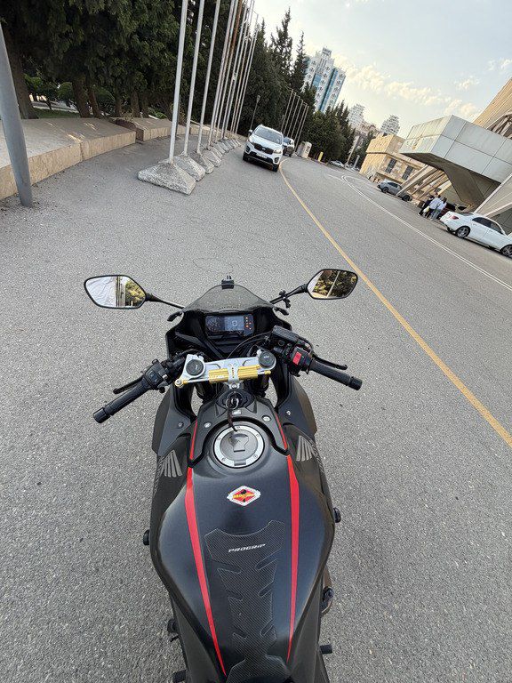 Honda CBR650R, 700 sm3, 2019 il, 11 000 km — Motosikletlər, Bakı (12)