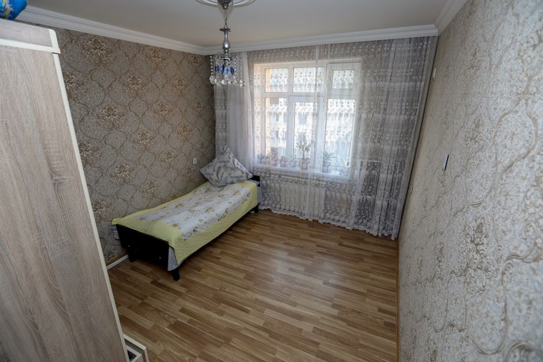 Satılır 2 otaqlı köhnə tikili 60 m² — Mənzil, Bakı (9)