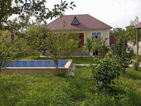 Bağ evi kirayə verilir, Qəbələ ş — Qəbələ