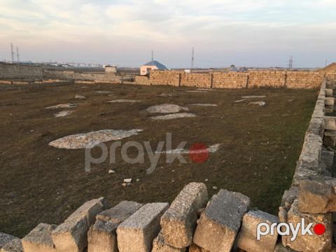 6 sot torpaq sahəsi, Dübəndi qəs