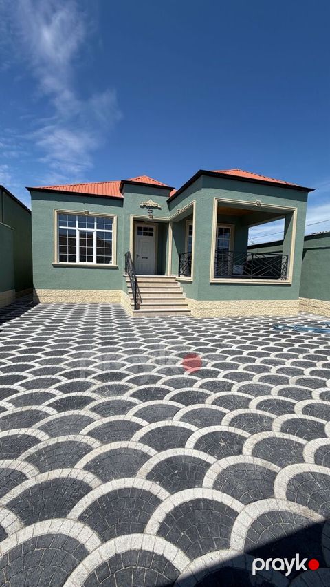 Satılır 4 otaqlı həyət evi/bağ evi 120 m²