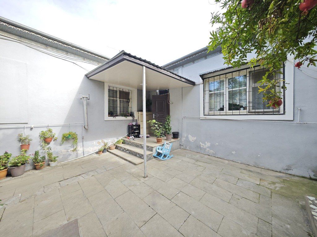 Satılır 4 otaqlı həyət evi/bağ evi 110 m² — Ev, villa, Bakı (8)