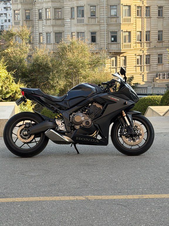Honda CBR650R, 700 sm3, 2019 il, 11 000 km — Motosikletlər, Bakı (4)
