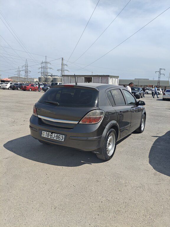 Opel Astra, 1.4 L, 2009 il, 306 200 km — Avtomobillər, Şirvan (4)