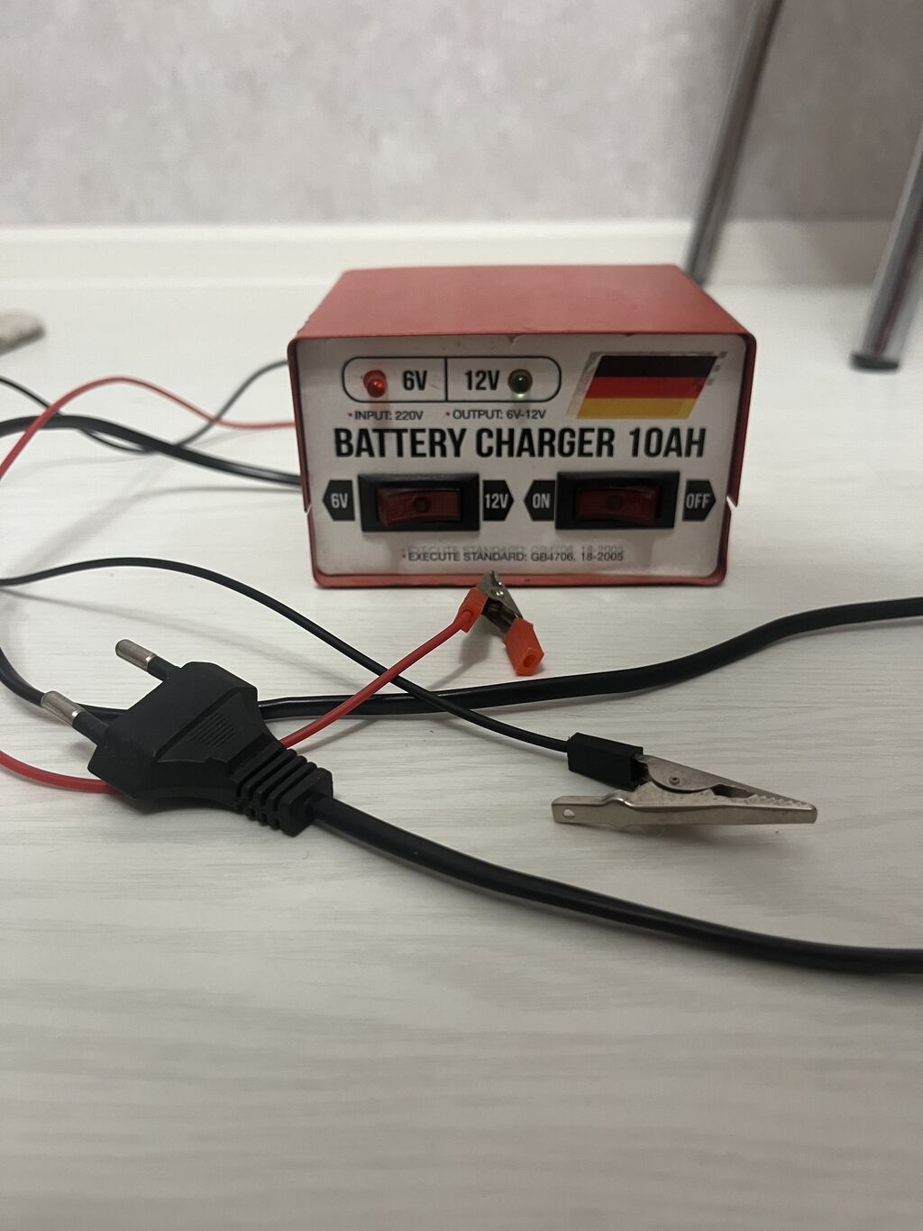 Batareya yükləyici – 10Ah - Giriş: 220V AC - Çıxış gərginliyi: 6V və — Avtomobil aləti, Masazır