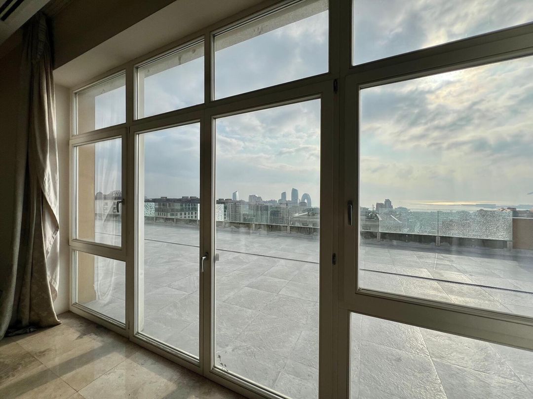 Satılır 5 otaqlı yeni tikili 750 m² — Mənzil, Bakı (3)