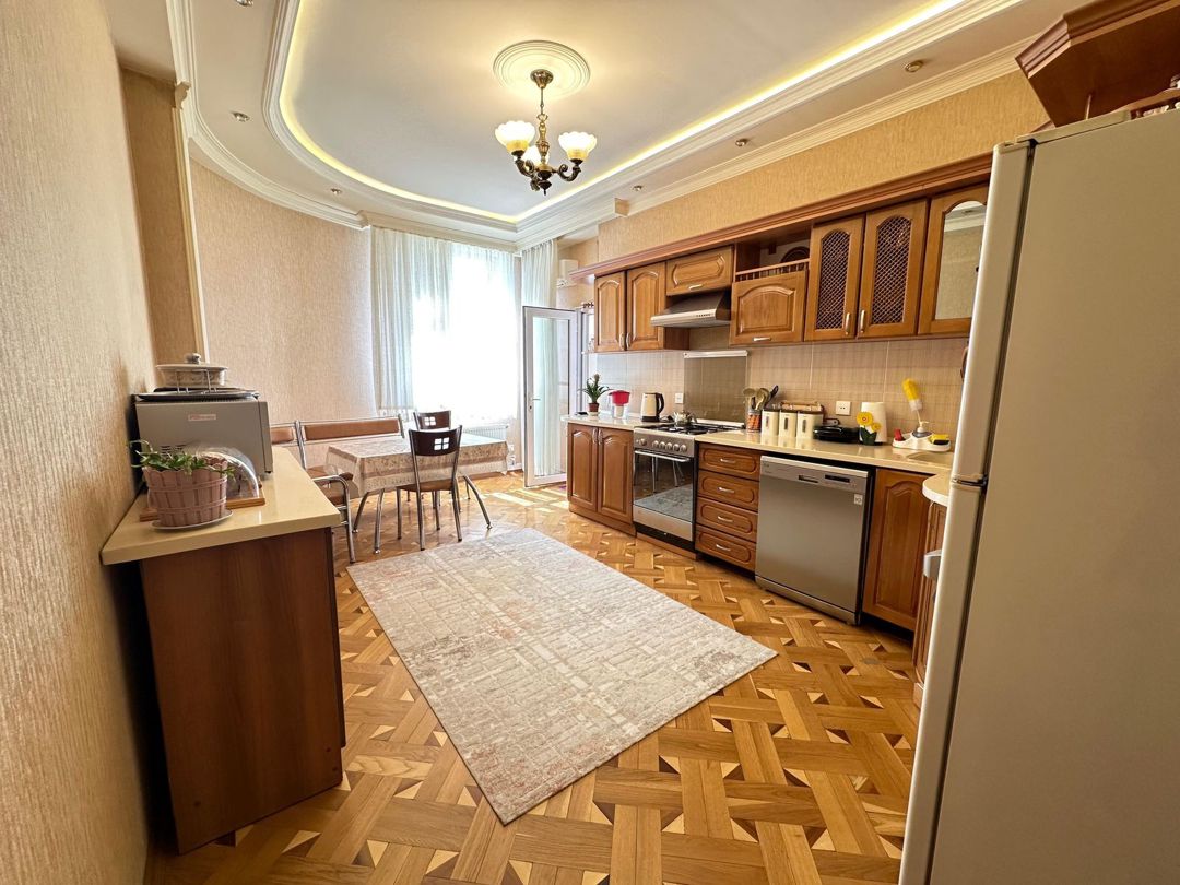 Satılır 3 otaqlı yeni tikili 142 m² — Mənzil, Bakı (9)
