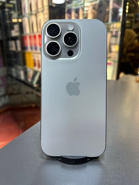 Apple iPhone 15 Pro Max Natural Titanium 256GB/8GB — Bakı