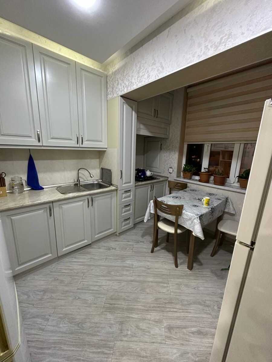 Satılır 2 otaqlı köhnə tikili 65 m² — Mənzil, Bakı (10)