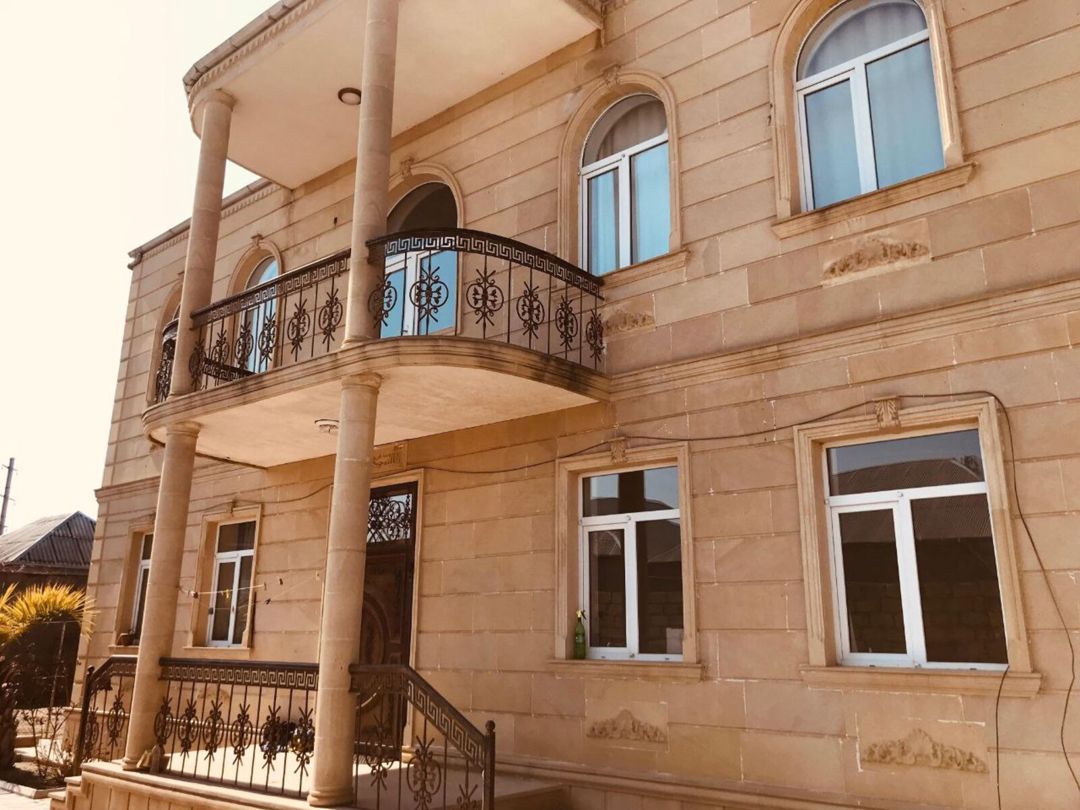 Satılır 6 otaqlı həyət evi/bağ evi 250 m² — Ev, villa, Bakı (2)