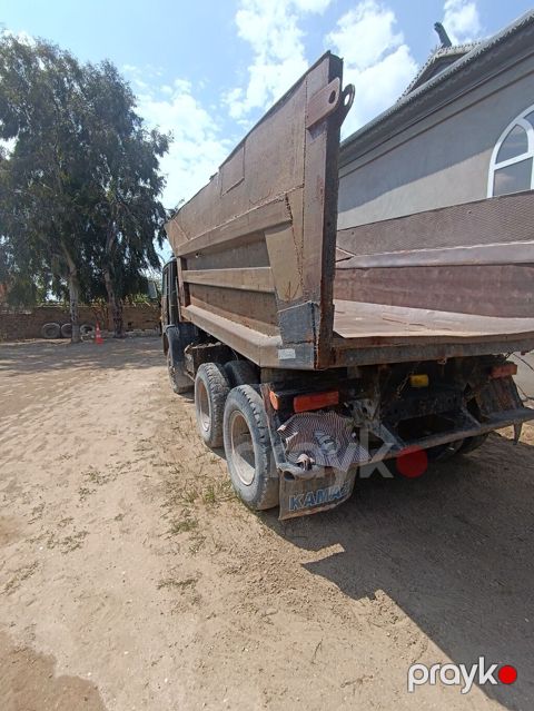 KAMAz naxadidir sürülür motor karpka əla vəziyyətdədir .sənəti yoxdur — Digah