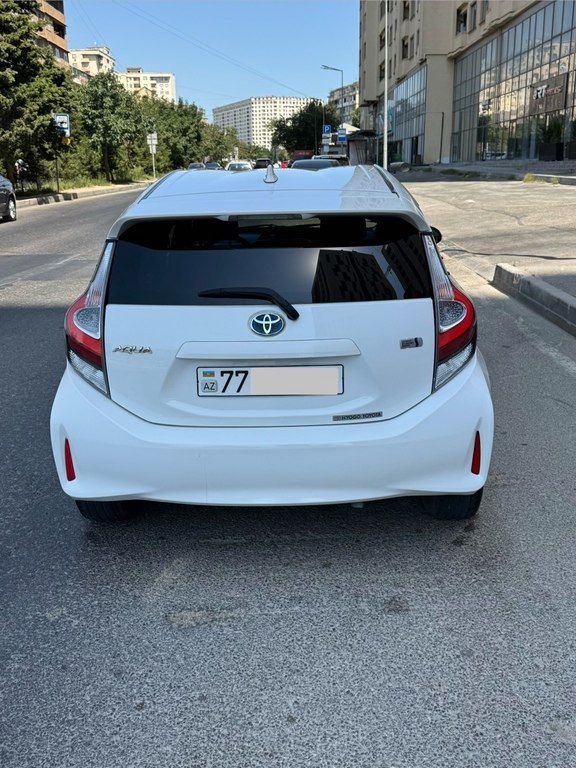 Toyota Aqua, 1.5 L, 0.87 kWh, 2019 il, 138 000 km — Avtomobillər, Bakı (2)
