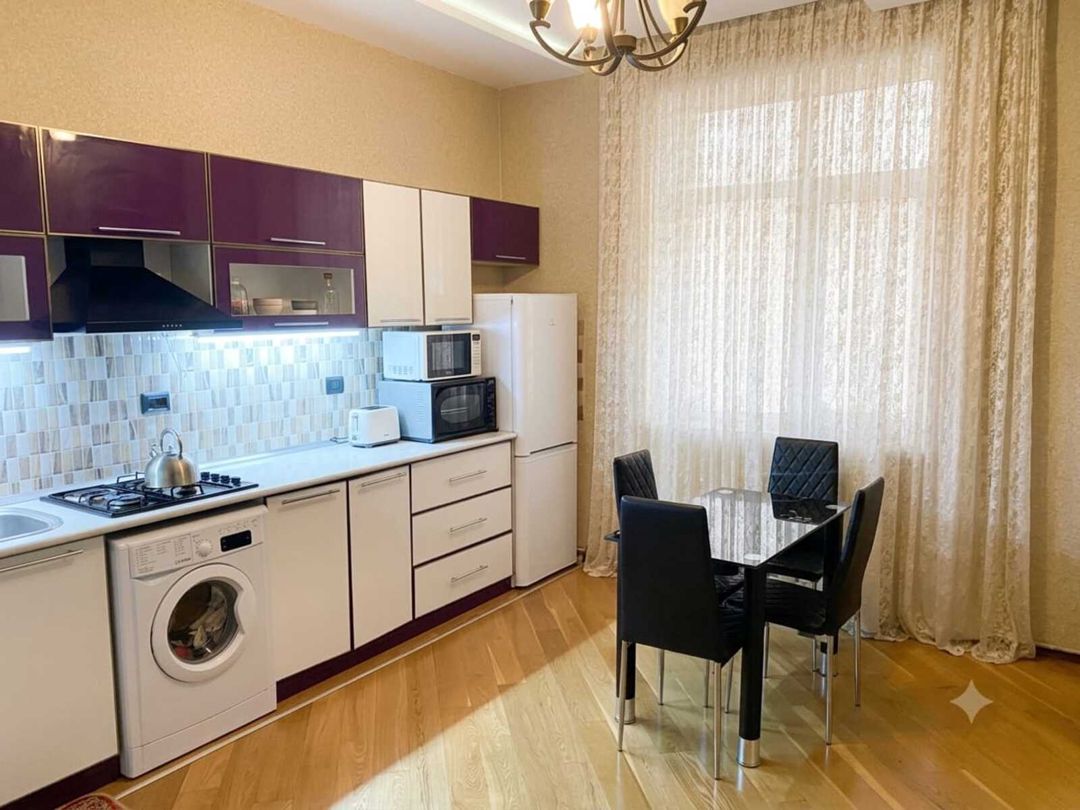 İcarəyə verilir 3 otaqlı yeni tikili 120 m² — Mənzil, Bakı (2)