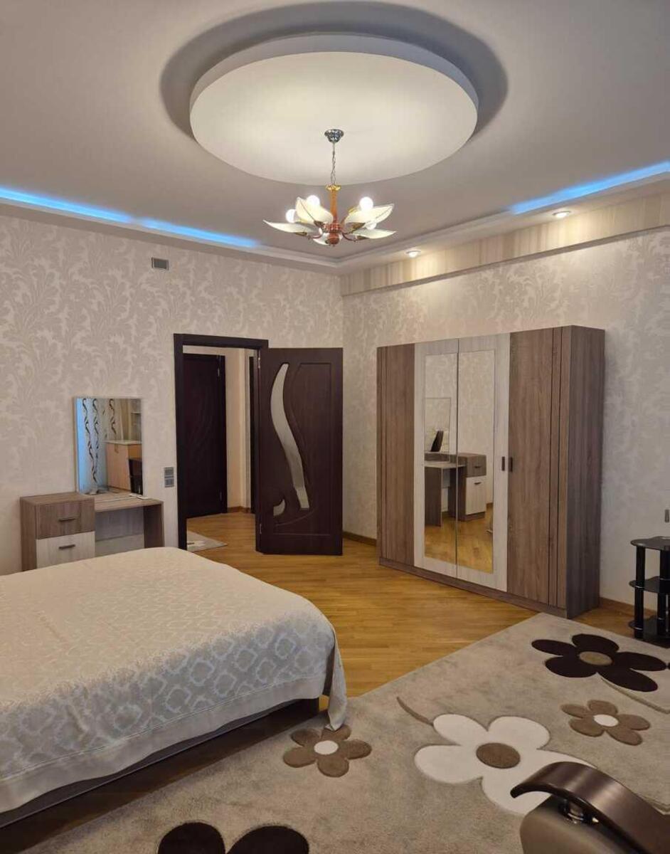 Satılır 2 otaqlı yeni tikili 75 m² — Mənzil, Bakı (7)