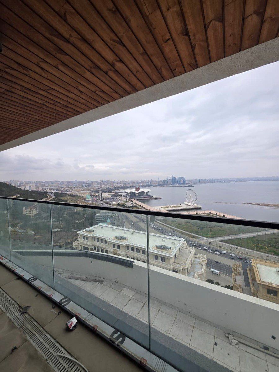 Satılır 6 otaqlı yeni tikili 395 m² — Mənzil, Bakı (4)