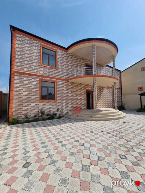 Satılır 5 otaqlı həyət evi/bağ evi 300 m²