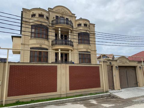 Satılır 6 otaqlı həyət evi/bağ evi 336 m² — Bakı