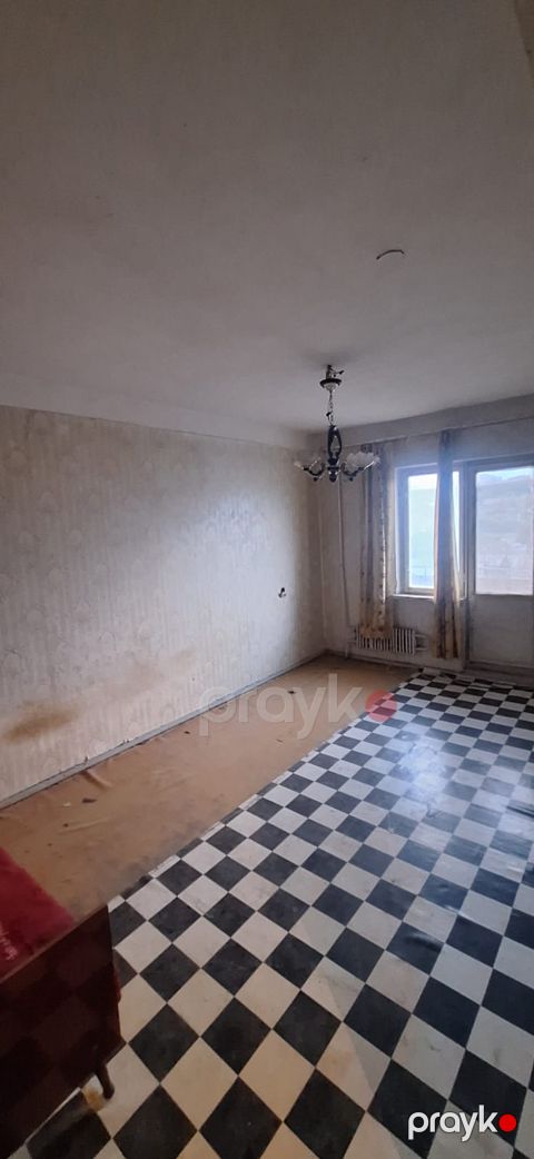 Satış: 4 otaqlı Köhnə tikili, 110 m², Suraxanı rayonu