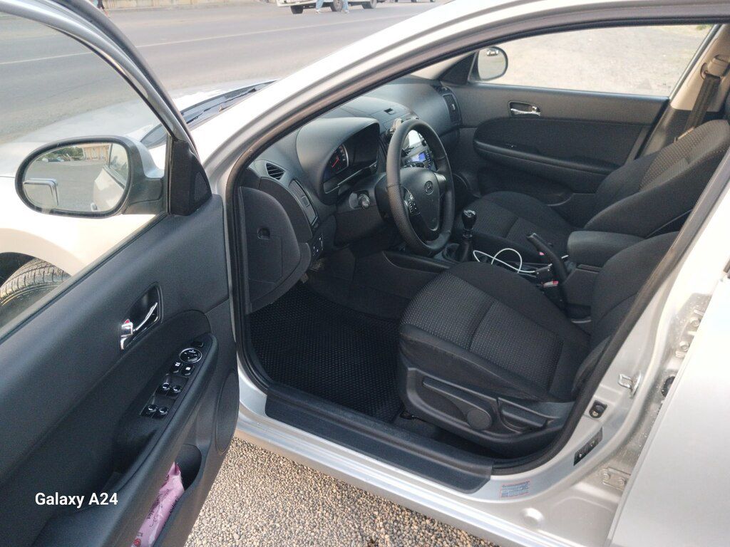Hyundai i30, 1.6 L, 2008 il, 291 500 km — Avtomobillər, Lənkəran (9)