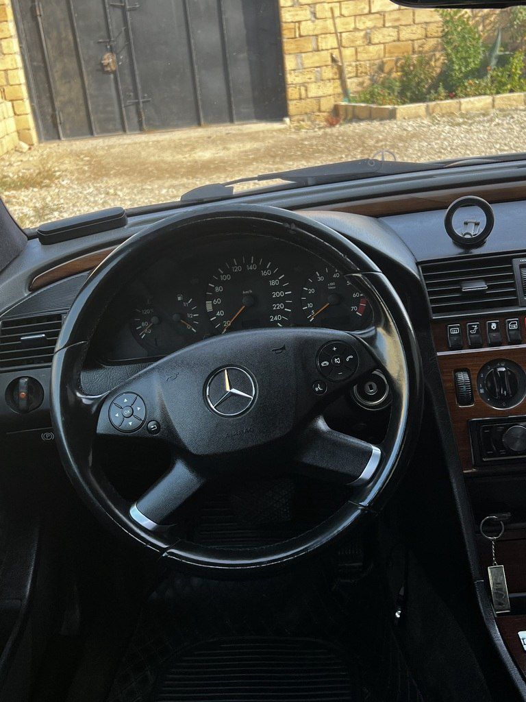 Mercedes C 200, 2.0 L, 1995 il, 465 000 km — Avtomobillər, Bakı (7)
