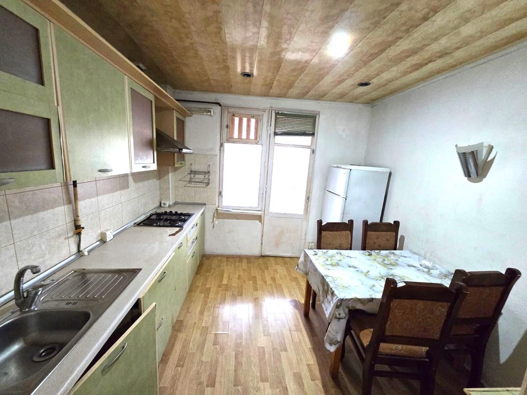 İcarəyə verilir 3 otaqlı köhnə tikili 117 m² — Mənzil, Bakı (6)