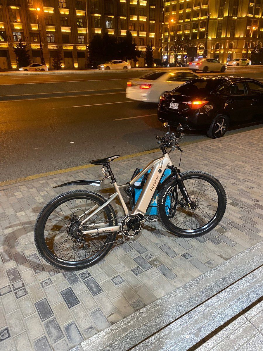 Elektrik velosiped — Velosipedlər, Bakı