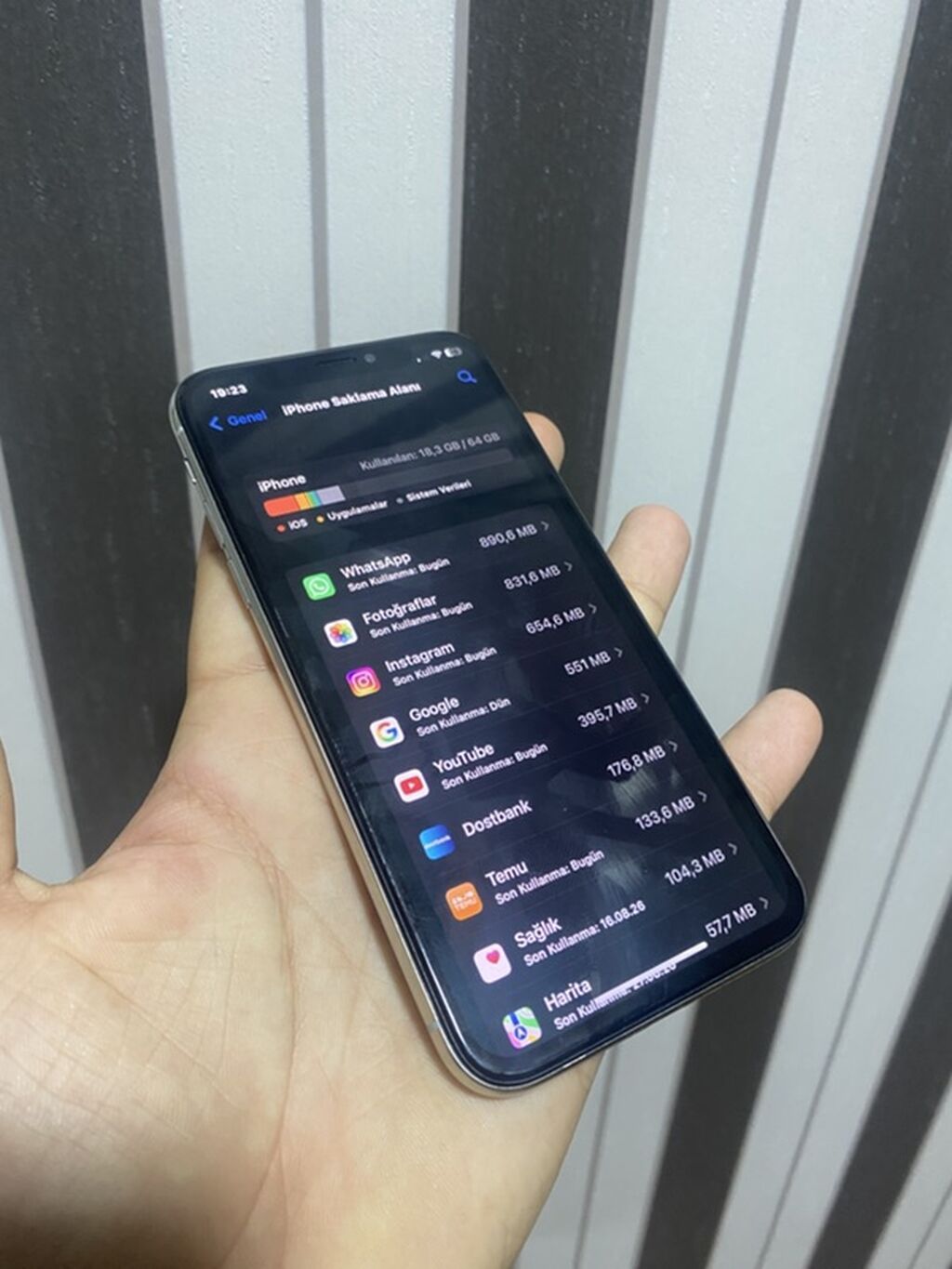 IPhone X, 64 GB, Ağ, Qırıq, Barmaq izi, Simsiz şarj — Apple iPhone, Bakı (7)