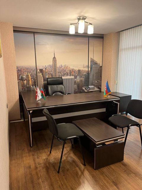 İcarəyə verilir 6 otaqlı ofis 220 m² — Bakı
