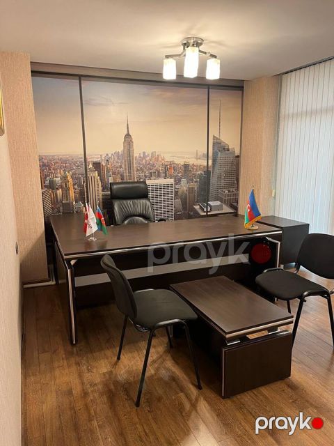 İcarəyə verilir 6 otaqlı ofis 220 m² — Bakı