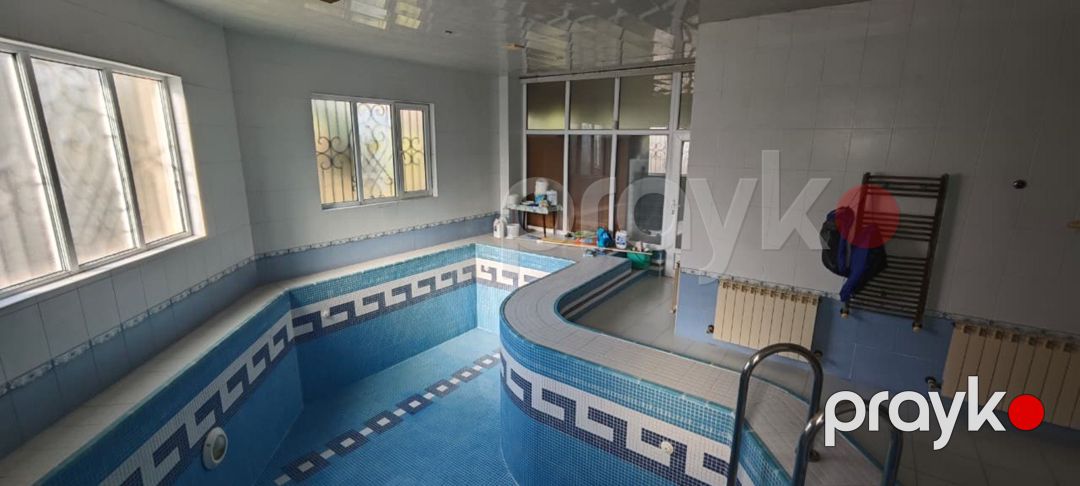 Satılır 8 otaqlı həyət evi/bağ evi 630 m² — Ev, villa, Bakı (10)