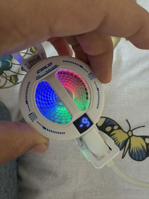Mobil oyun üçün soyuducu radiator (telefon üçün klipli soyuducu) — Goranboy