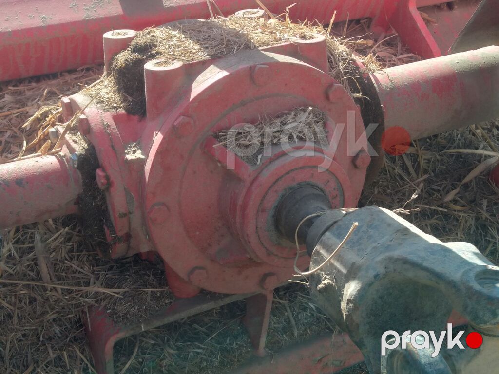 Belarus markalı traktor və əlavə kənd təsərrüfatı avadanlığı təqdim — Traktorlar, Ağcabədi (5)