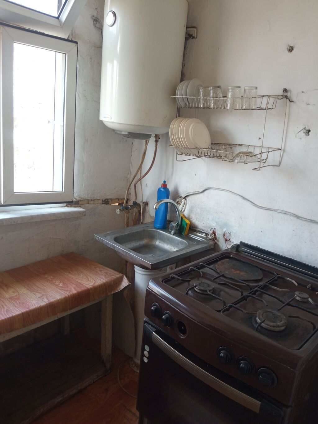 Gence seheri Dede qorqut kucesi bina 1 b 200 manat — Mənzil, Gəncə (7)