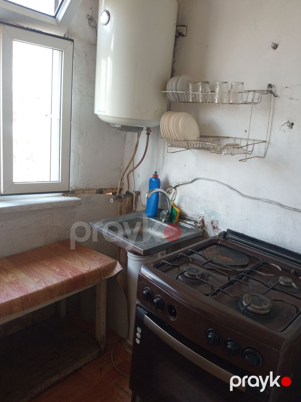 Gence seheri Dede qorqut kucesi bina 1 b 200 manat — Mənzil, Gəncə (7)