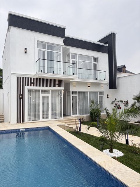 Satılır 4 otaqlı həyət evi/bağ evi 270 m² — Bakı
