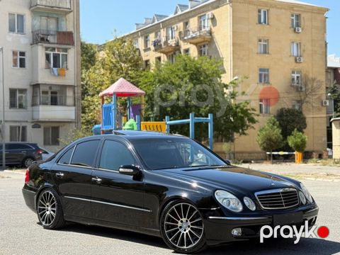 Mercedes E 320, 3.2 L, 2003 il, 346 000 km — Bakı