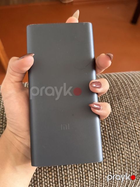 Xiaomi Mi Power Bank 3 – 10000 mAh, qara real alıcıya endirim — Bakı
