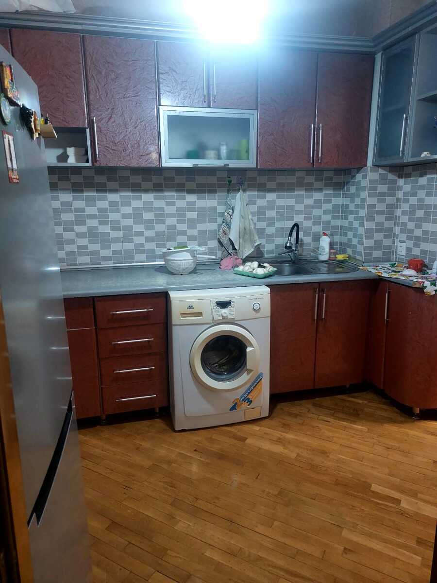 Satılır 2 otaqlı köhnə tikili 65 m² — Mənzil, Bakı (11)