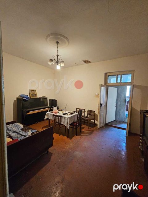 Satılır 5 otaqlı həyət evi/bağ evi 241 m²