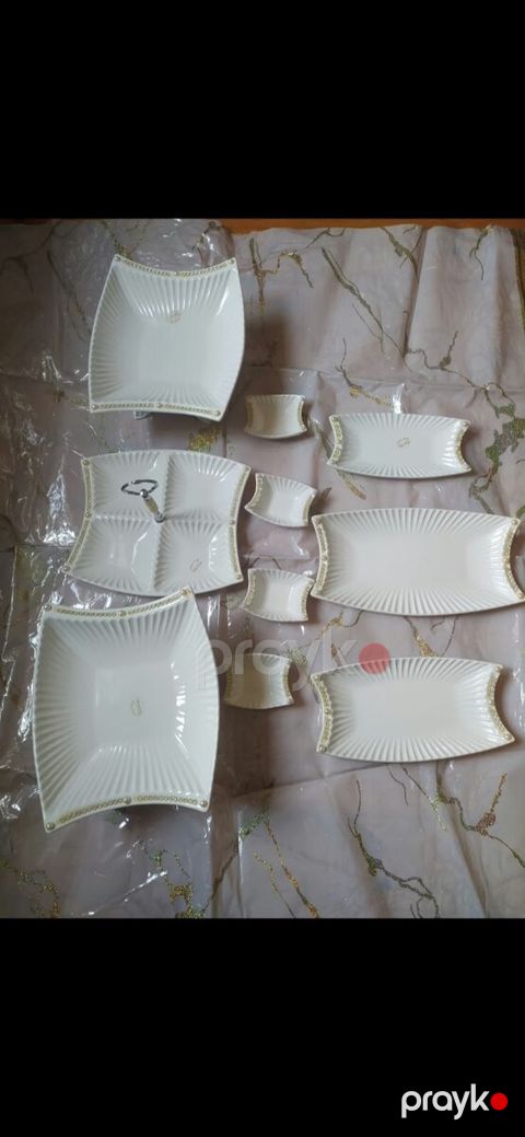 Şirniyyat qabları