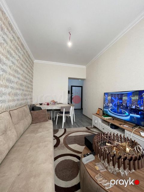İcarəyə verilir 2 otaqlı yeni tikili 60 m²