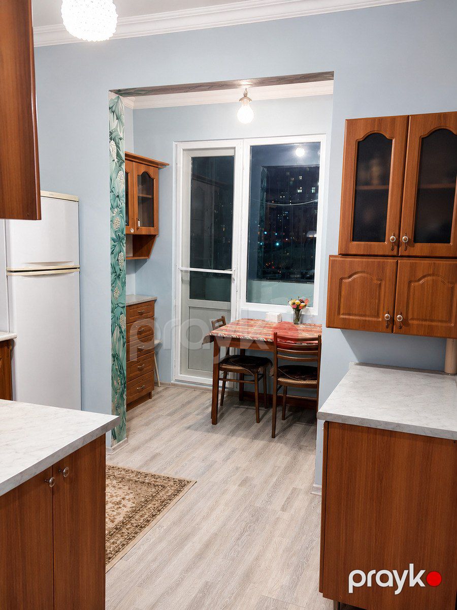 Satılır 2 otaqlı köhnə tikili 60 m² — Mənzil, Bakı (2)