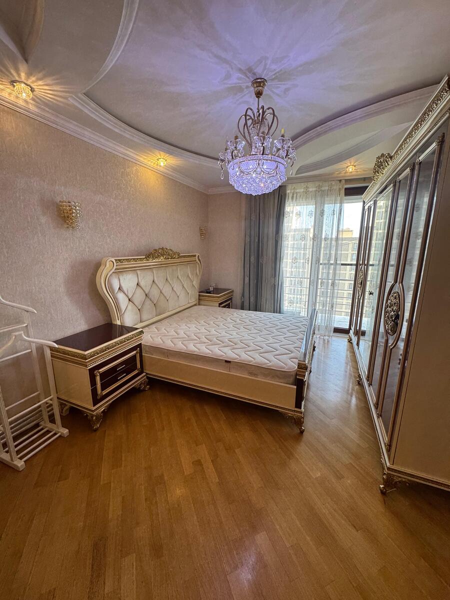 İcarəyə verilir 3 otaqlı yeni tikili 150 m² — Mənzil, Bakı (4)